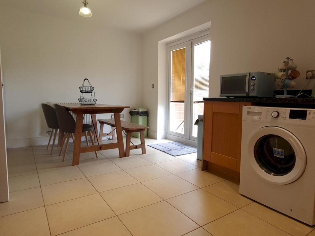 Pass The Keys Well Located Modern 5 Bedroom House 伯明翰 外观 照片